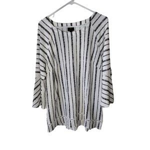 JM Collection Top Womens Large Flutter Cuff